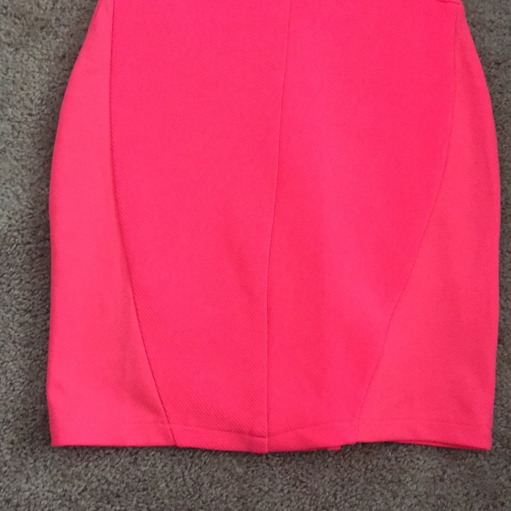 NWOT off shouldered tobi dress - Picture 3 of 8